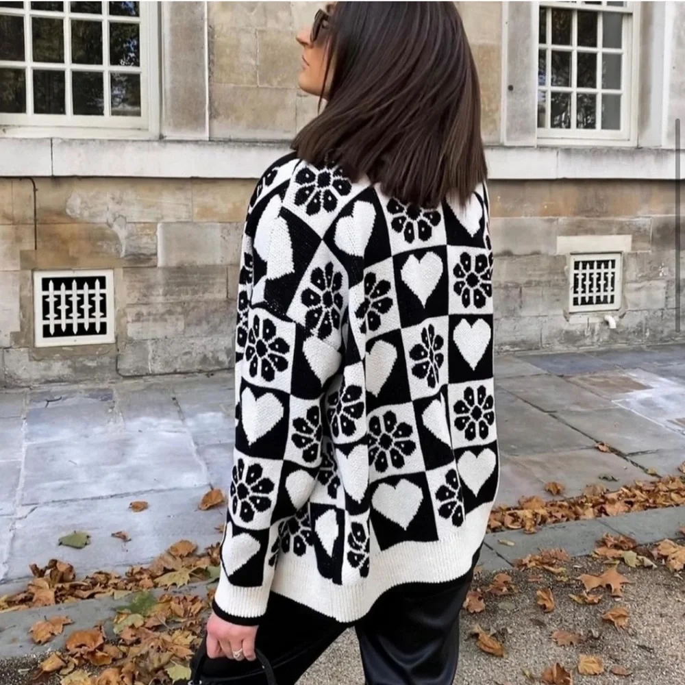 ZARA JACQUARD HEART KNIT JACKET - Picture 6 of 11